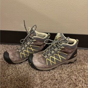 Women’s Keen Verdi II mid waterproof